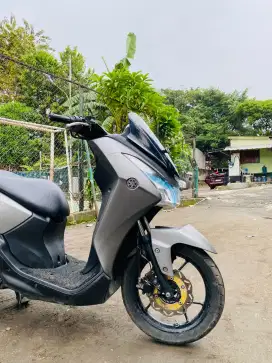 Yamaha Lexi 125 CC blucore