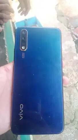 Vivo S1 ram 4/128