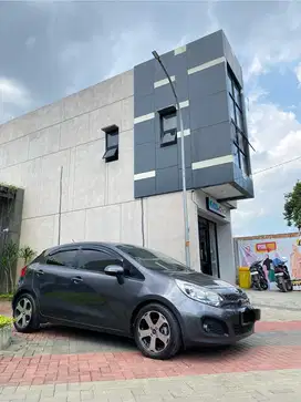 Kia Rio 1.4 SE matic 2013