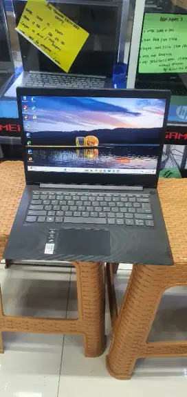 Lenovo slim 3 core i5