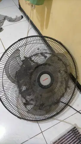 Kipas angin dindin MASPION