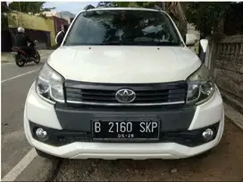 Dijual 2 Unit Terios warna Hitam dan Putih tahun 2016