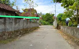 Tanah 270m. Sleman ngaglik donoharjo