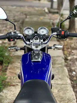 Si Rajanya Motor biru cinta