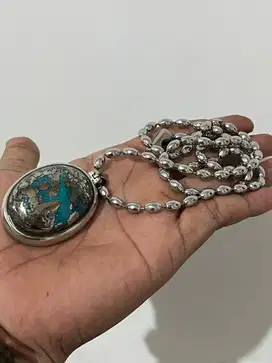 Matural kalung pirus