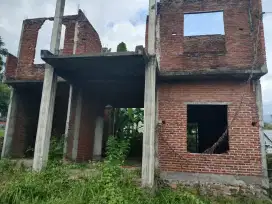 Dijual rumah 1/2 jadi murmer