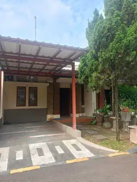 Disewa cepat rumah cantik siap huni