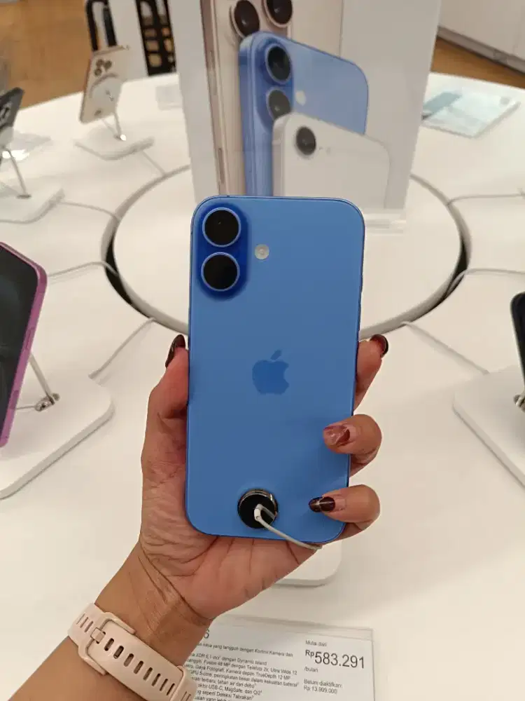 KREDIT IPHONE 16 128GB ULTRAMARINE, FREE 2X CICILAN