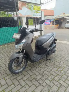 Yamaha Lexi125  2019 mulus plat Z sumedang