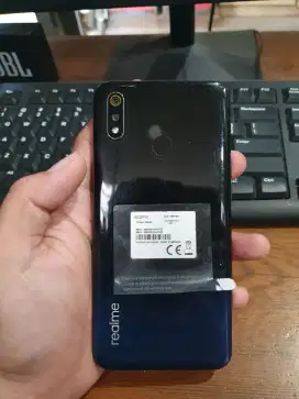Realme 3 ram 3/64 fullset no mines