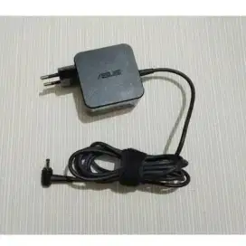 Adaptor Charger Laptop Asus