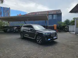 BMW X7 2022 Bensin