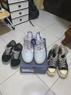 SEPATU SEPATU BARU DAN SECOND
