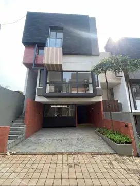House for Rent at Antasari, Cipete Utara Rumah Antasari di sewa