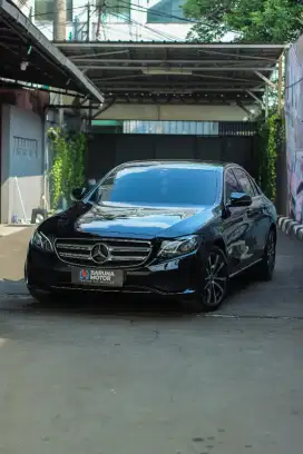 MERCEDES BENZ W213 E200 AVANTGARDE 2019