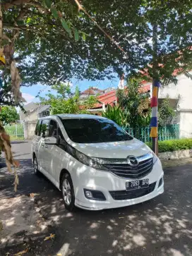 Mazda biant 2015, istimewa