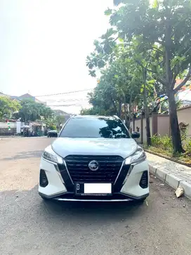 ( CASH )  Nissan Kicks 1.2 E Power Automatic  2020 ( LOW RECORD )