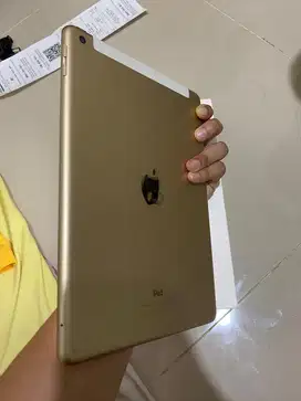 dijual ipad gen 5 wifi +celuler