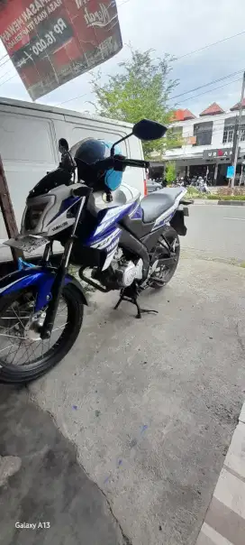 Jual vixion 2015 masih sangat bagus