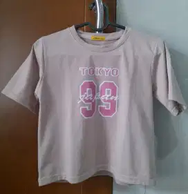 Atasan Remaja Perempuan