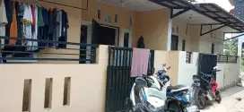 DIJUAL RUMAH STRATEGIS DEKAT FASILITAS UMUM