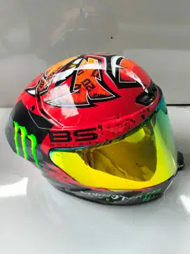 Helm KYT full face