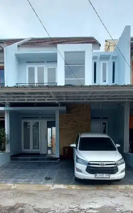 Rumah Indah Dan Luas Dalam Cluster Siap Huni Dan Sangat Strategis