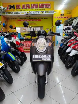 Um 500 RB / SCOOPY STYLISH TH 2020 ISTIMEWA