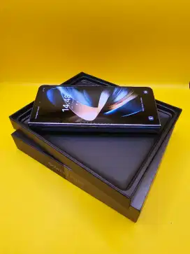 SAMSUNG GALAXY Z FOLD 4 RESMI SEIN 256GB WARNA GREY GREEN ( FULLSET )