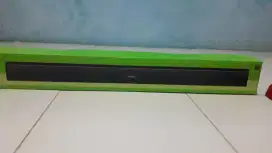 Speaker bloetoot robot