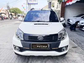 Dp 8jt. DAIHATSU TERIOS EXTRA 2015 MT / MANUAL PUTIH