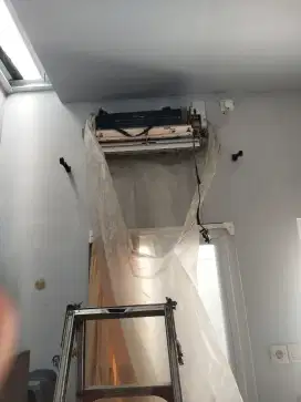 Service AC bongkar pasang AC tambah freon AC perbaikan ac
