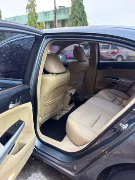 Di jual Mobil pribadi