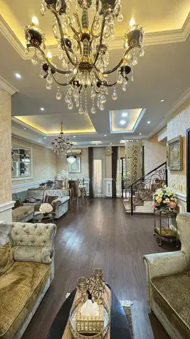 Jual Rumah Full Furnish Premium Bagus, Mewah, Central Park A. Yani