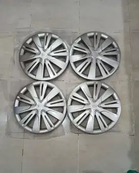 Dop Daihatsu Sigra X Ring 14