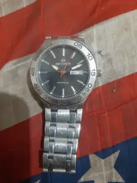 Jam tangan hegner