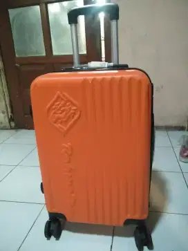 Jual koper masih baru