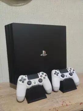 PS4 PS 4 PLAYSTATION 4 PRO 1TB H4N TT PS3 DLL