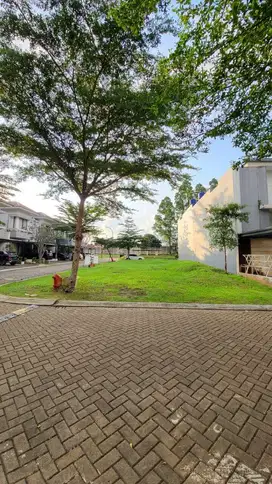 Kavling Posisi Hook Samping Taman Strategis di Bintaro Sektor 9. 16628