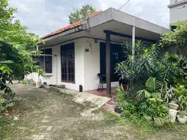 Rumah Disewakan di Larangan Taman Asri