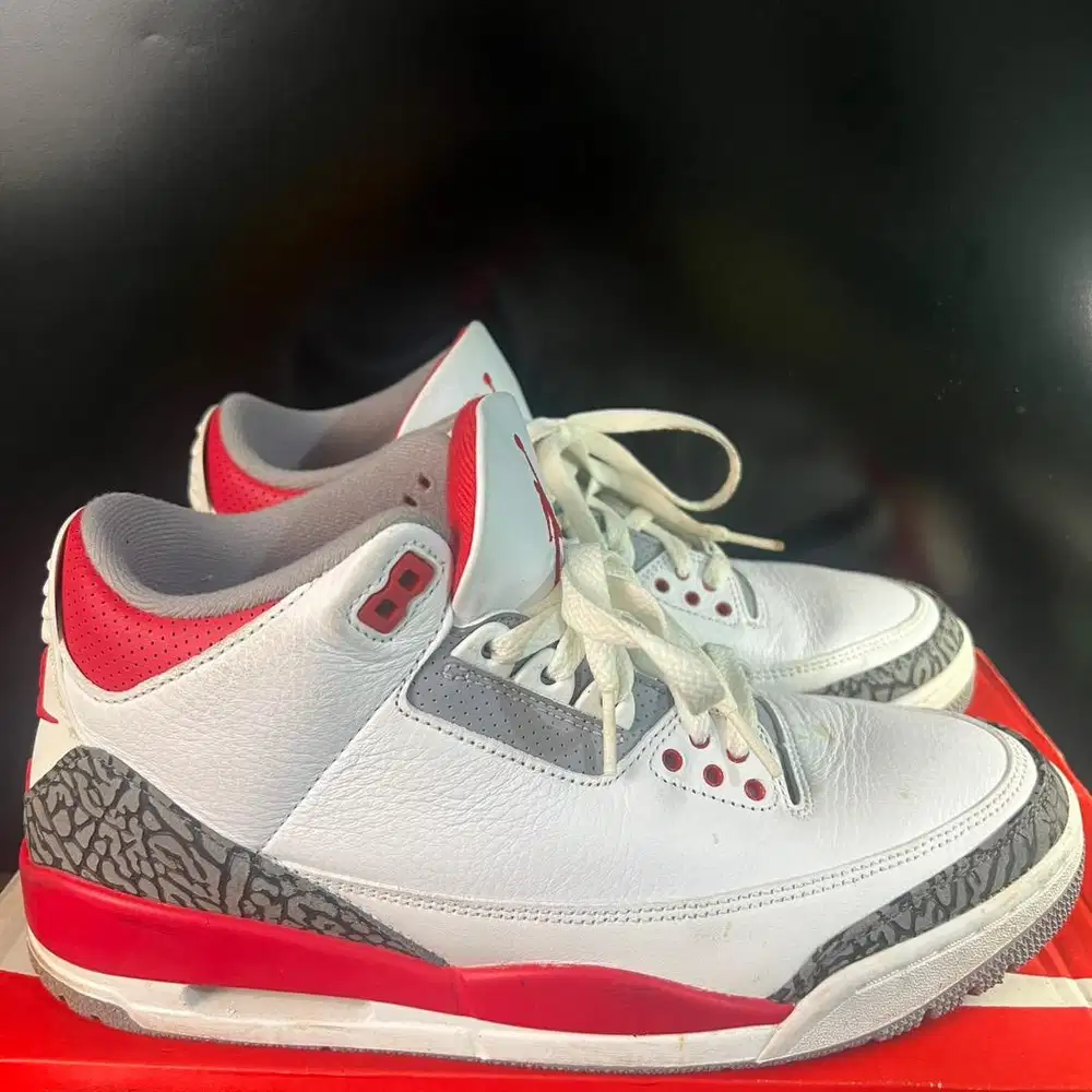 Air Jordan 3 Retro