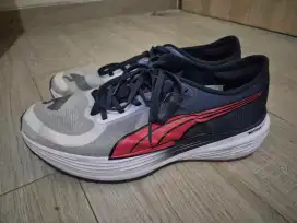 Sepatu Puma Nitro