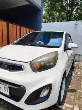 Dijual Kia Picanto Warna Putih Manual Tahun 2012 Daerah Yogyakarta