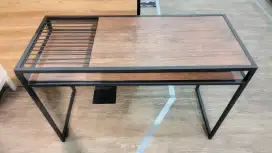 Office Desk LINE