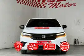 Honda City Hatchback 1.5 RS Matic 2022 Putih city HB CVT DP minim 40jt