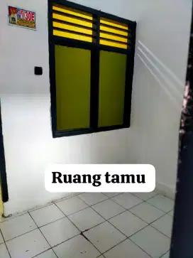 Di kontrakan Rumah