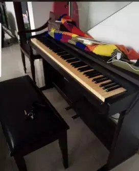 Piano Plus Bangku