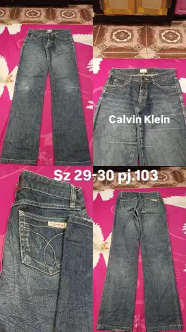 Celana jeans thruft