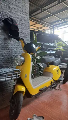 UWINFLY Sepeda listrik second mulus