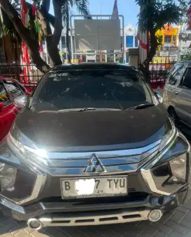 Xpander ultimate AT 2019 hitam